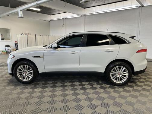 2017 Jaguar F-PACE 20d Prestige