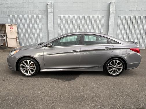 2014 Hyundai SONATA SE