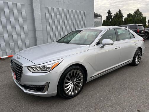 2017 Genesis G90 Premium