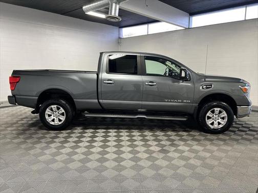 2016 Nissan Titan XD SV