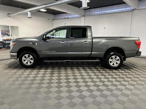 2016 Nissan Titan XD SV