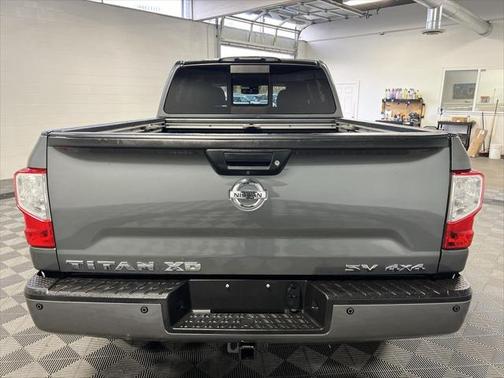 2016 Nissan Titan XD SV