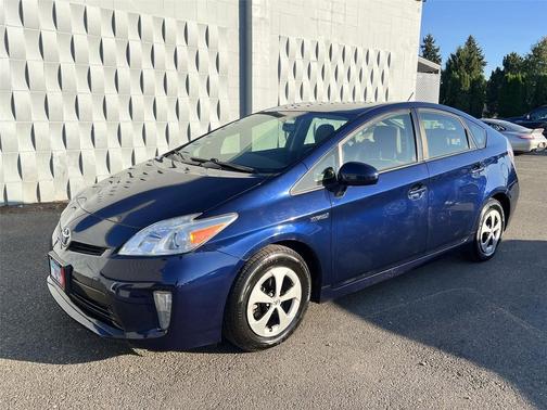 2015 Toyota Prius Three