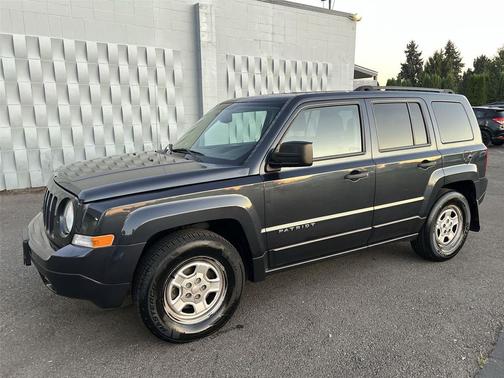 2016 Jeep Patriot Sport