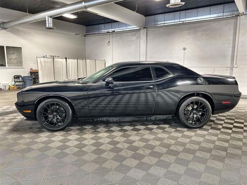 2014 Dodge Challenger SXT