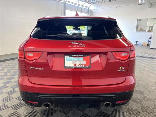 2017 Jaguar F-PACE S