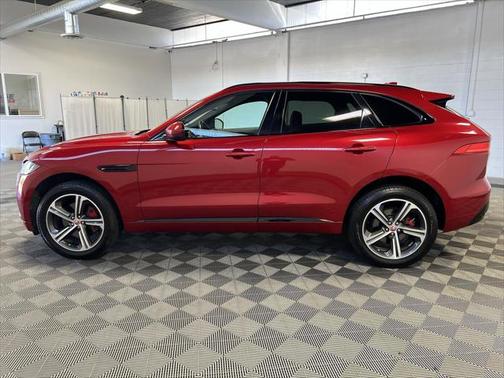 2017 Jaguar F-PACE S