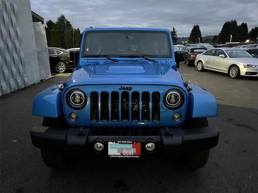 2014 Jeep Wrangler Unlimited Polar Edition