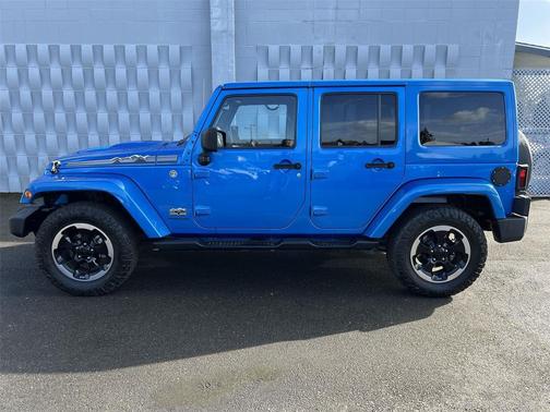2014 Jeep Wrangler Unlimited Polar Edition
