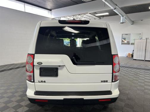 2013 Land Rover LR4 Base