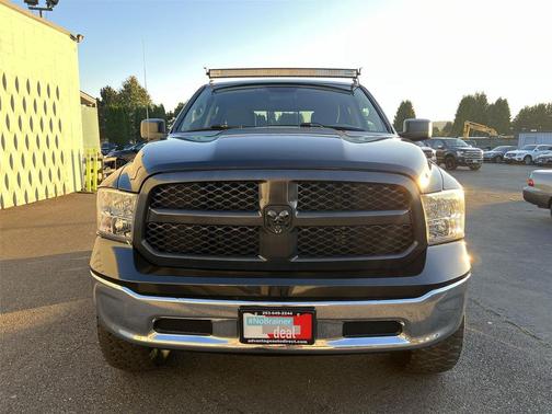 2019 RAM 1500 SLT