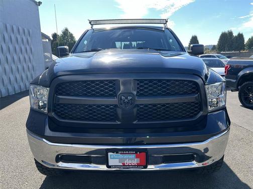 2019 RAM 1500 SLT