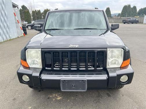 2006 Jeep Commander Base