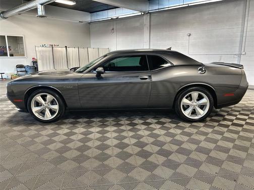 2015 Dodge Challenger R/T Plus
