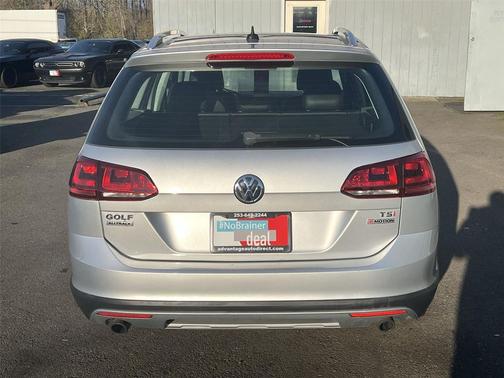 2017 Volkswagen Golf Alltrack TSI SE