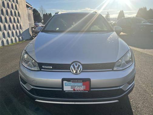 2017 Volkswagen Golf Alltrack TSI SE