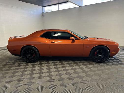 2011 Dodge Challenger SRT8