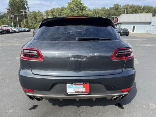 2018 Porsche Macan S