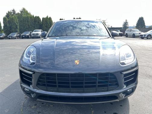 2018 Porsche Macan S