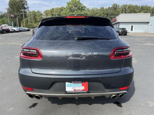 2018 Porsche Macan S