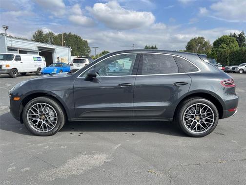 2018 Porsche Macan S