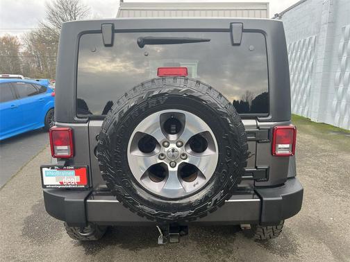 2016 Jeep Wrangler Sahara