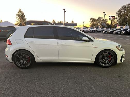 2018 Volkswagen Golf GTI 2.0T S 4-Door