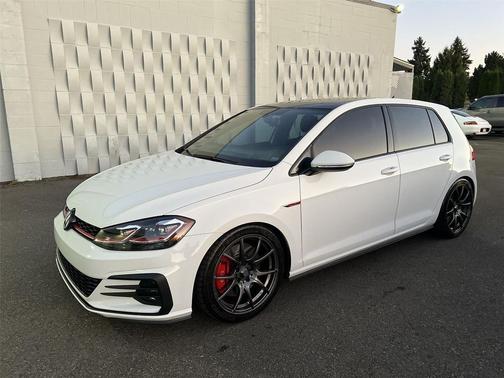 2018 Volkswagen Golf GTI 2.0T S 4-Door