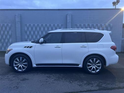 2012 INFINITI QX56 Base