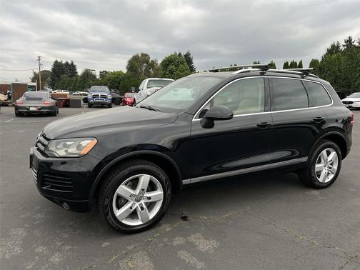 2013 Volkswagen Touareg TDI Lux