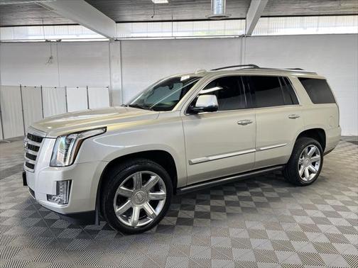 2015 Cadillac Escalade Premium