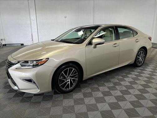 2017 Lexus ES 350 Base