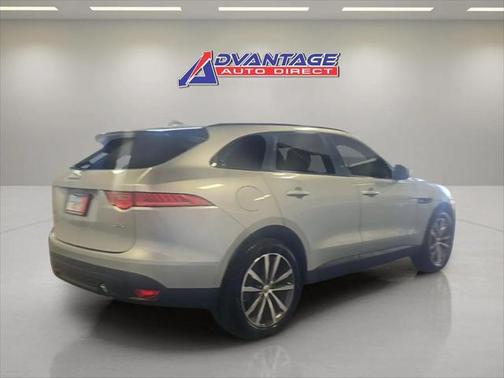 2017 Jaguar F-PACE 35t Prestige