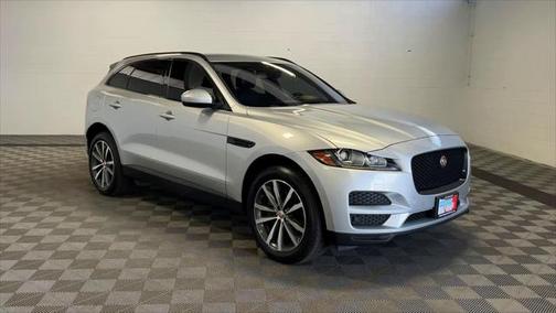 2017 Jaguar F-PACE 35t Prestige