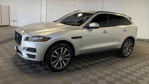 2017 Jaguar F-PACE 35t Prestige