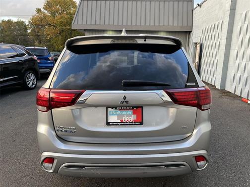 2022 Mitsubishi Outlander PHEV GT