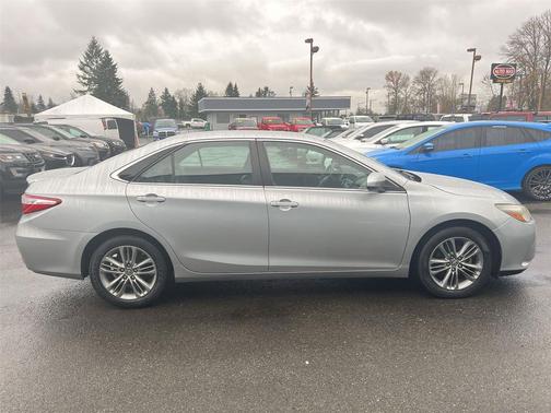 2015 Toyota Camry SE