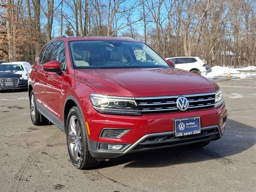2019 Volkswagen Tiguan 2.0T SEL Premium