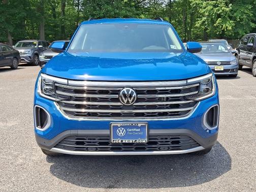 2025 Volkswagen Atlas 2.0T SE