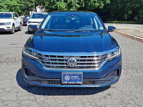 2020 Volkswagen Passat 2.0T R-Line