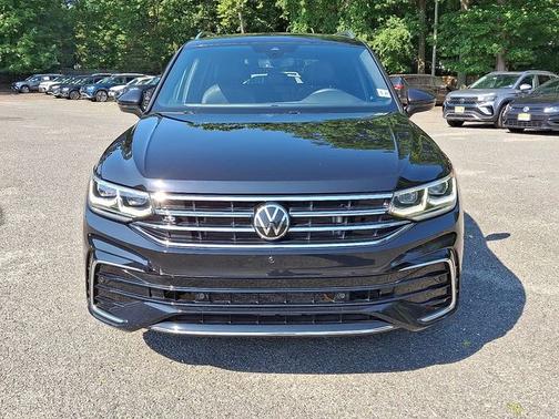 2022 Volkswagen Tiguan 2.0T SEL R-Line