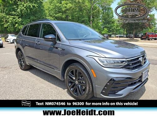 2022 Volkswagen Tiguan 2.0T SE R-Line Black