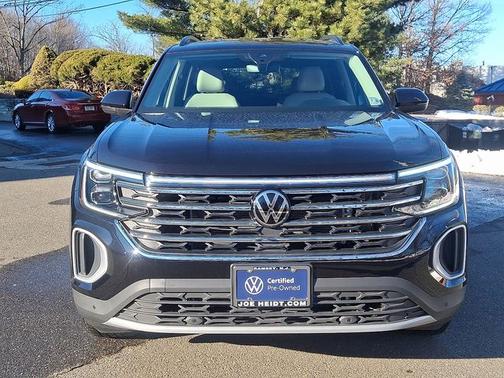 2025 Volkswagen Atlas 2.0T SE