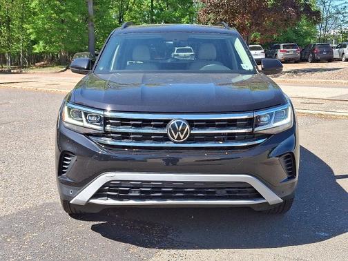 2022 Volkswagen Atlas 3.6 SE w/ Technology
