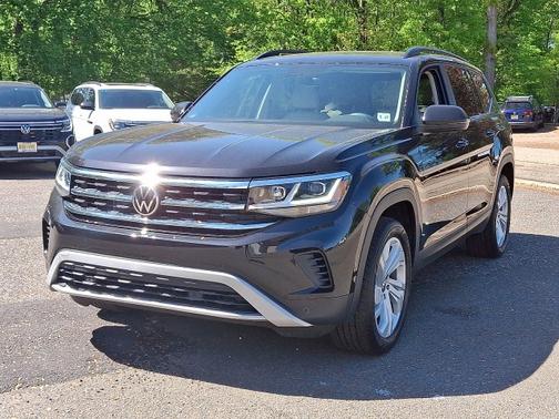 2022 Volkswagen Atlas 3.6 SE w/ Technology