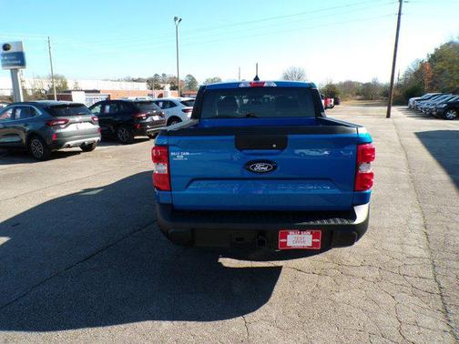 2025 Ford Maverick XL