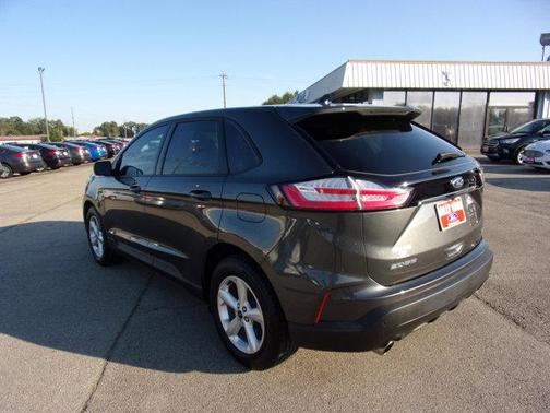 2019 Ford Edge SE