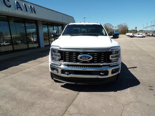 2024 Ford F-450 Lariat
