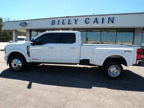 2024 Ford F-450 Lariat