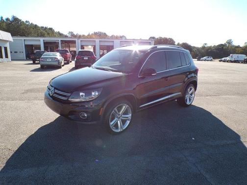 2016 Volkswagen Tiguan R-Line